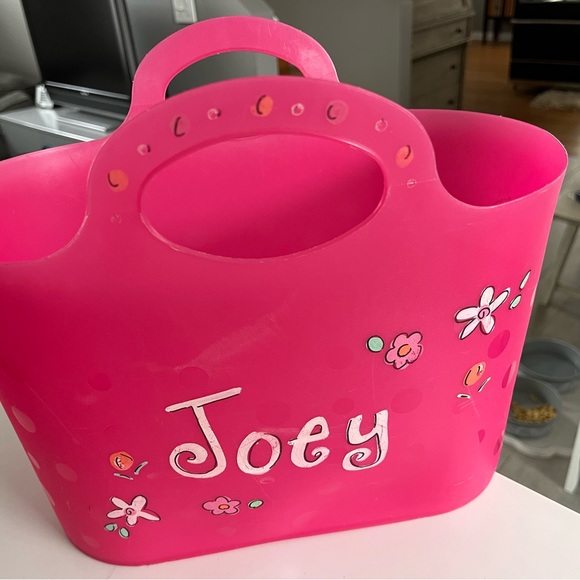 girl named Joey?  Adorable plastic tote w/handles. Perfect for toys! - Picture 2 of 9